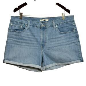 Levis Mid Length Women’s Hypersoft Mid Rise Shorts Light Wash Waist 34 NWT